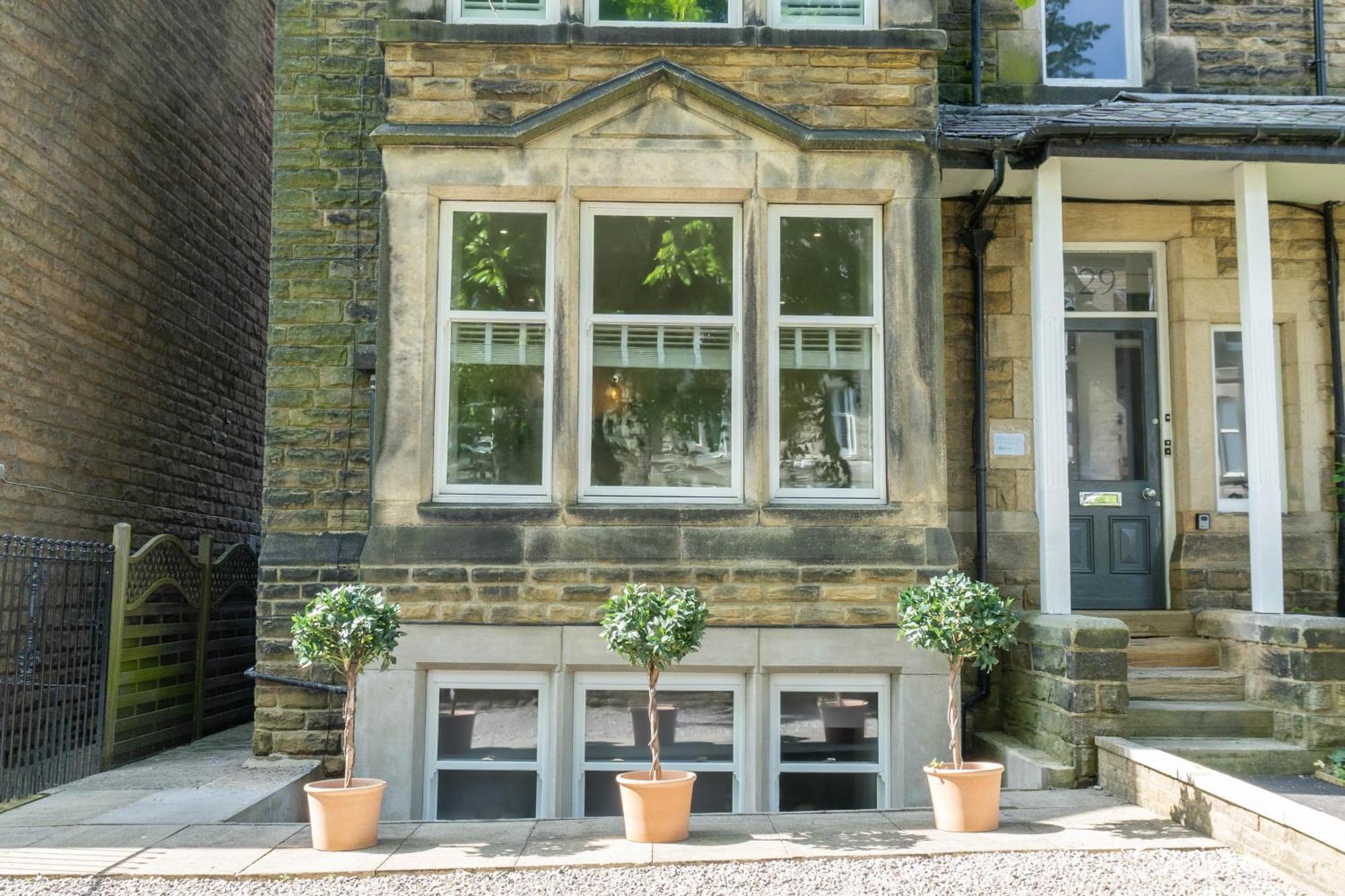 Dragon Parade Apartment - Central Harrogate Luaran gambar